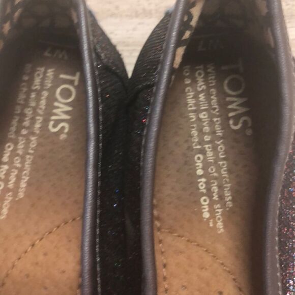 Toms purple iridescent flats size W7 - Picture 3 of 8